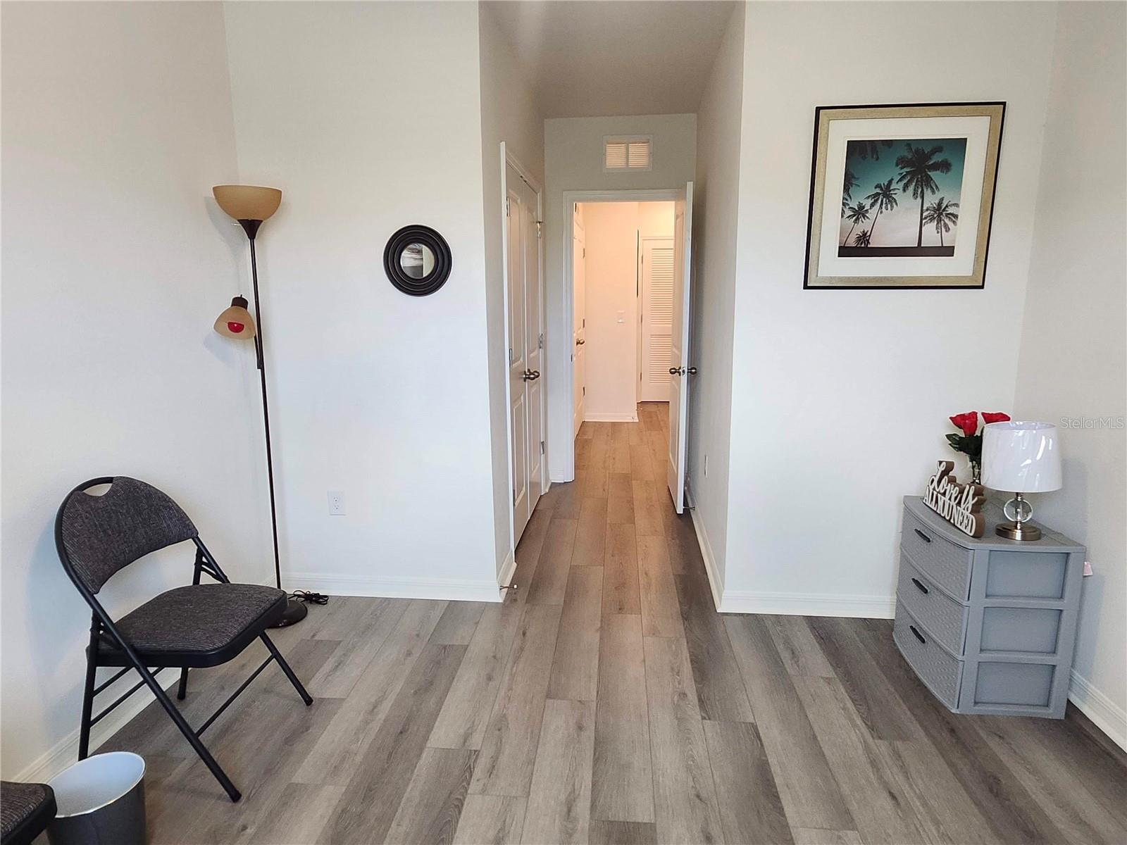 DISTRICT/BLOOMINGDALE - Residential