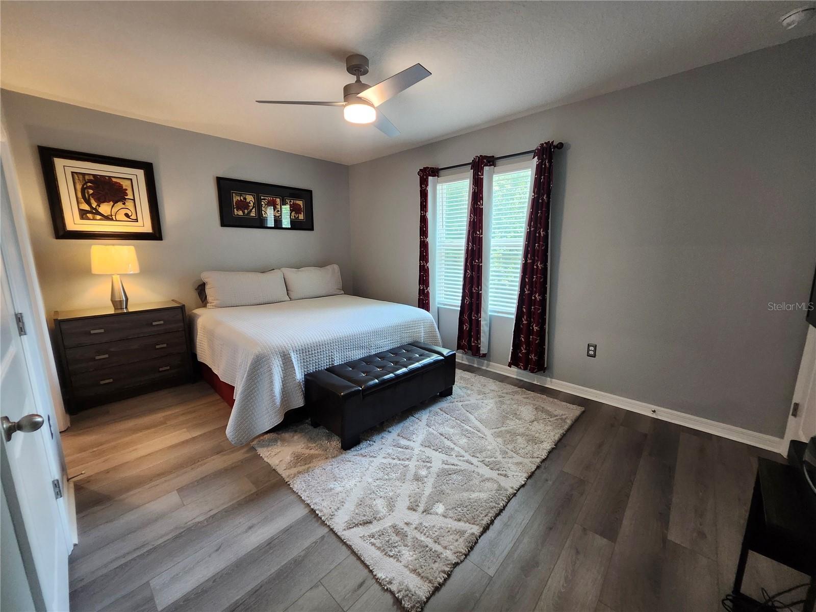 DISTRICT/BLOOMINGDALE - Residential