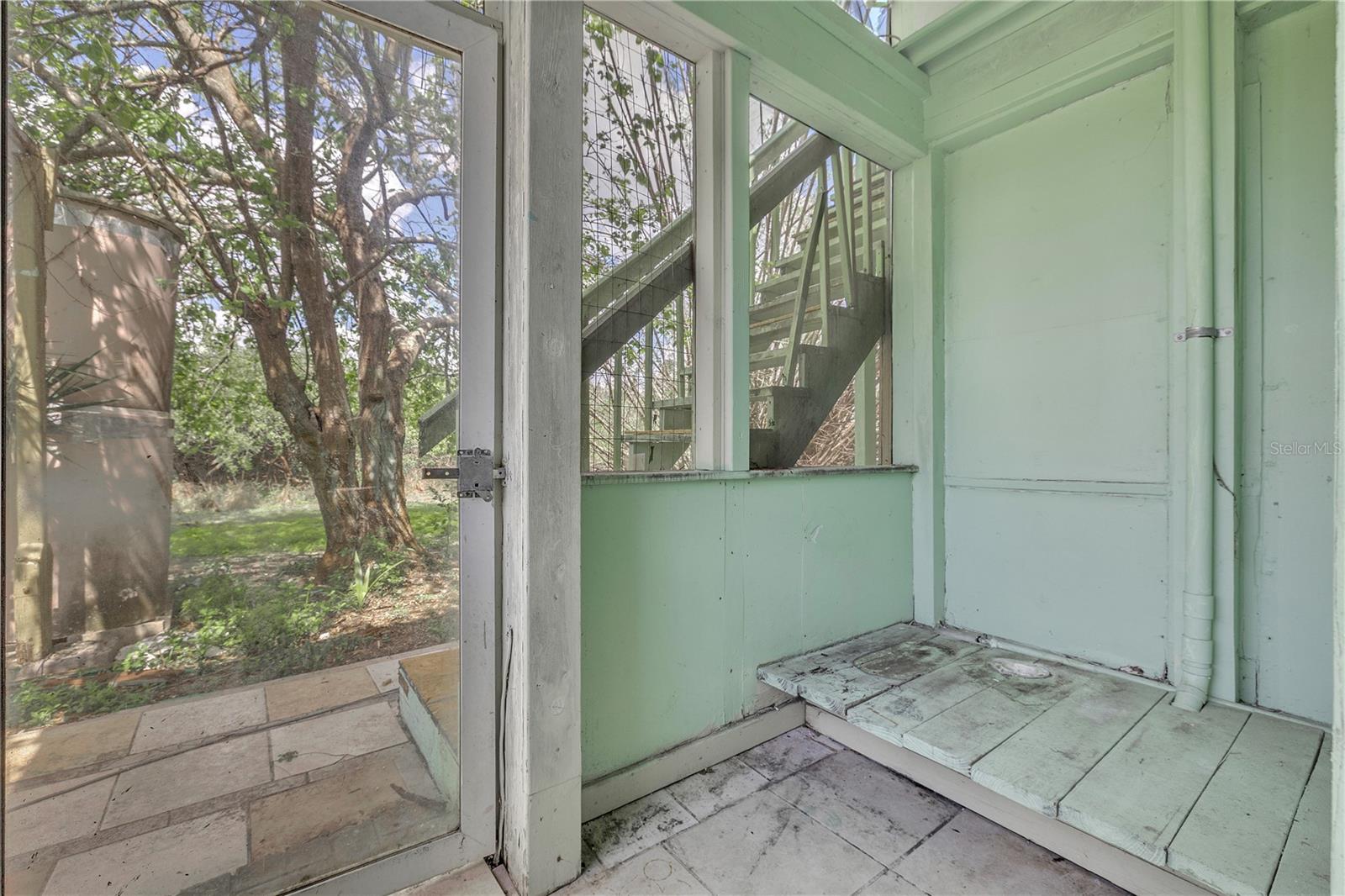 WARM MINERAL SPGS - Residential