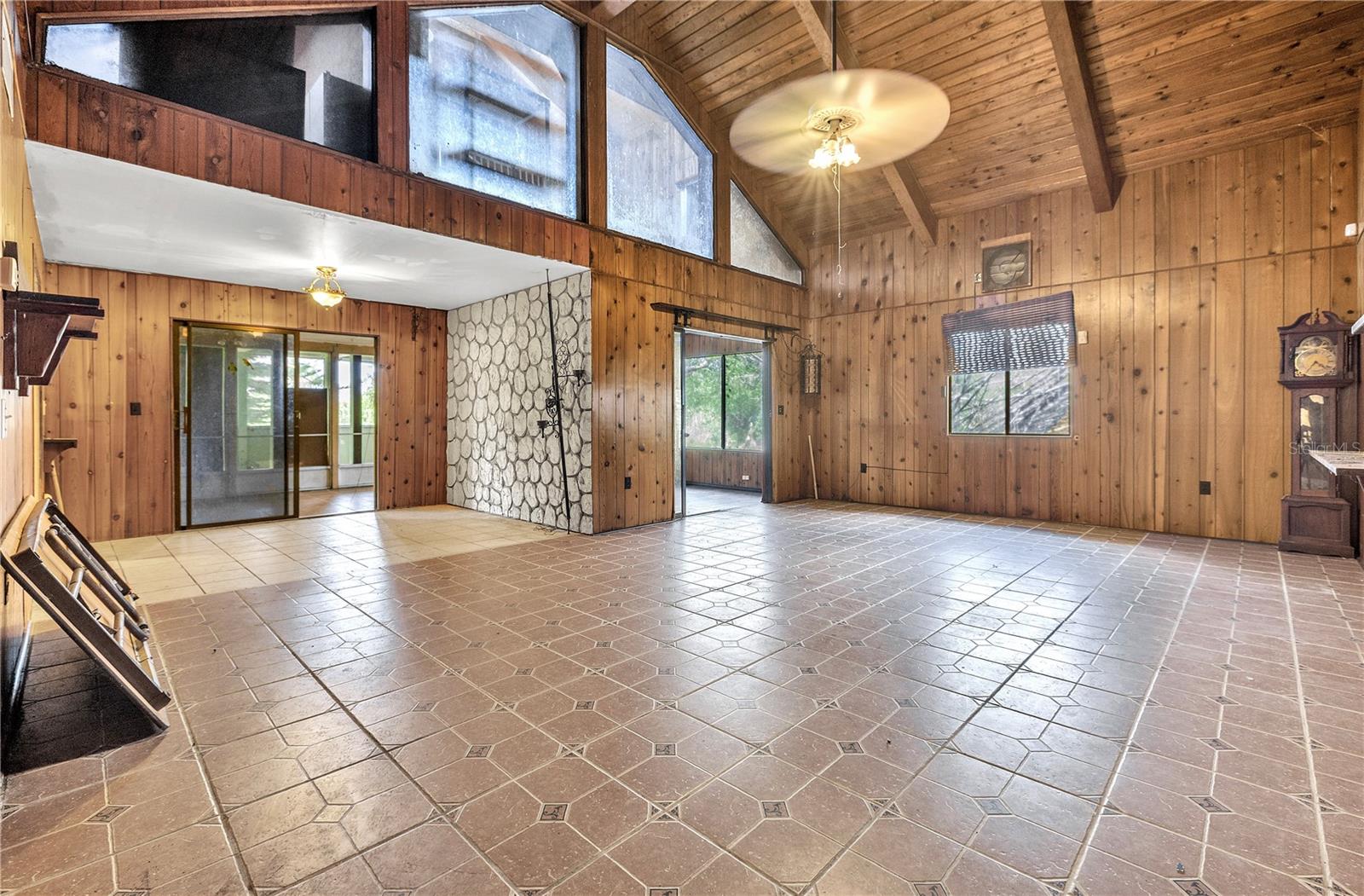 WARM MINERAL SPGS - Residential