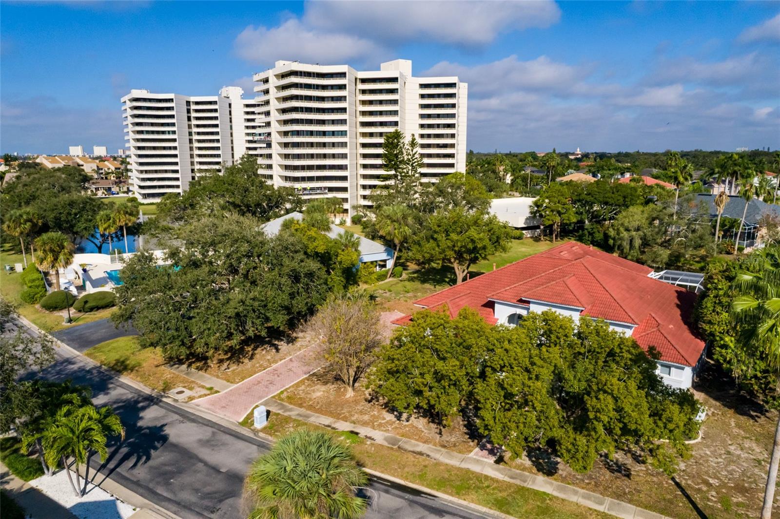 PELICAN BAY ESTATES AT SKIMMER POINT PH I - Residential