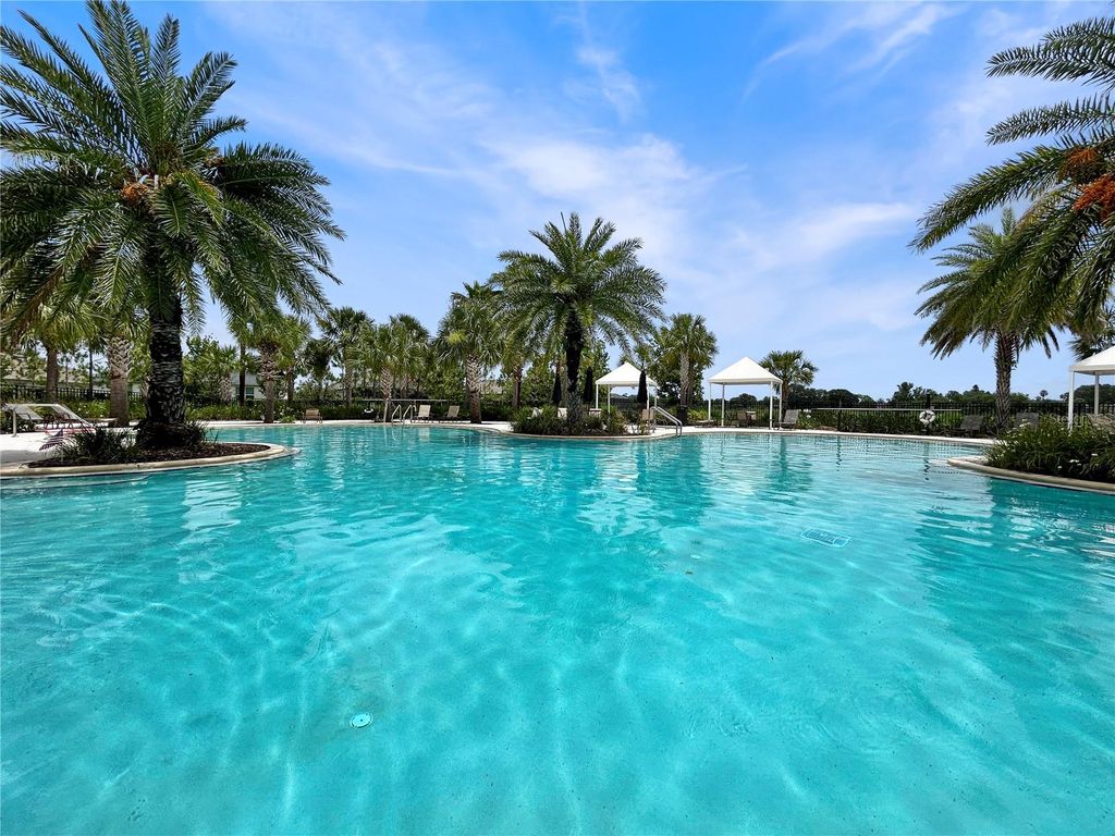Photo of 5336 Patano Loop, Palmetto, FL 34221 (MLS # TB8398427)