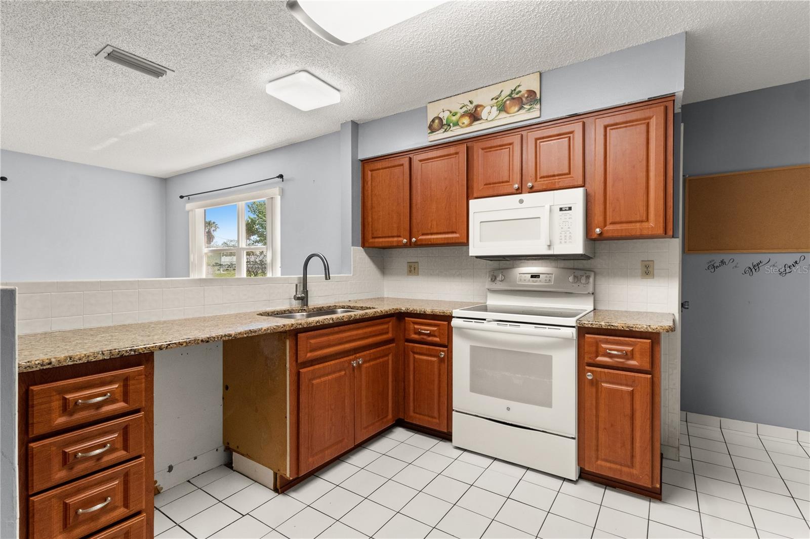 SPRING HILL UNIT 13 - Residential