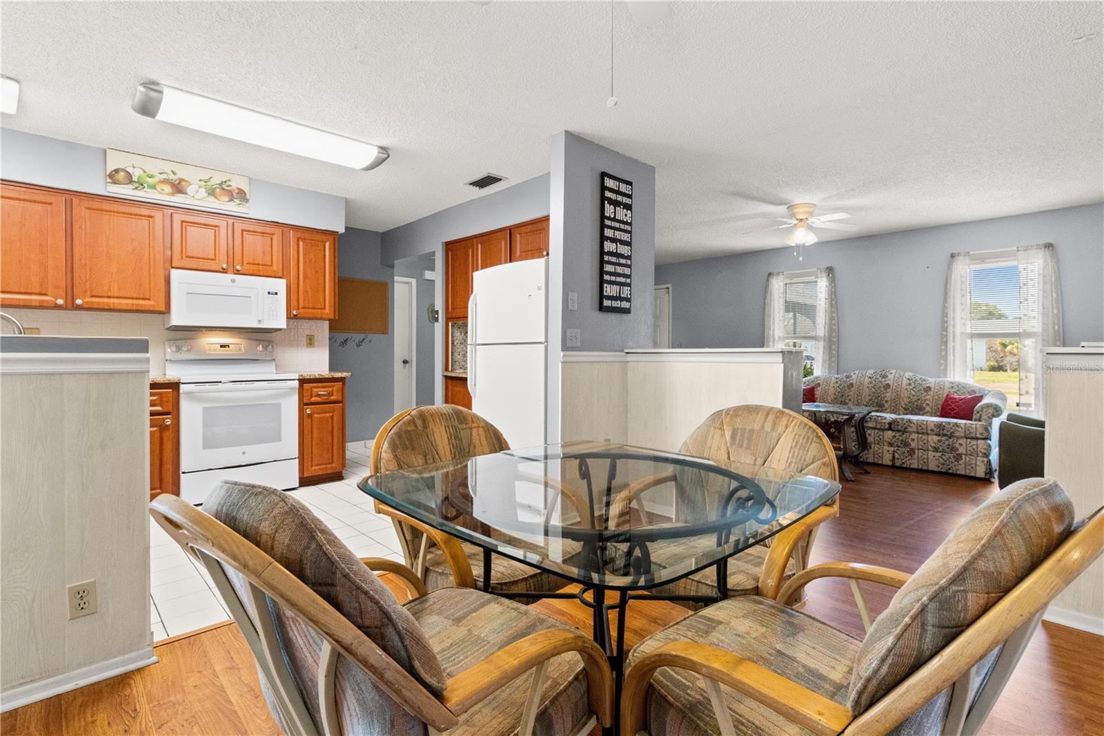 SPRING HILL UNIT 13 - Residential