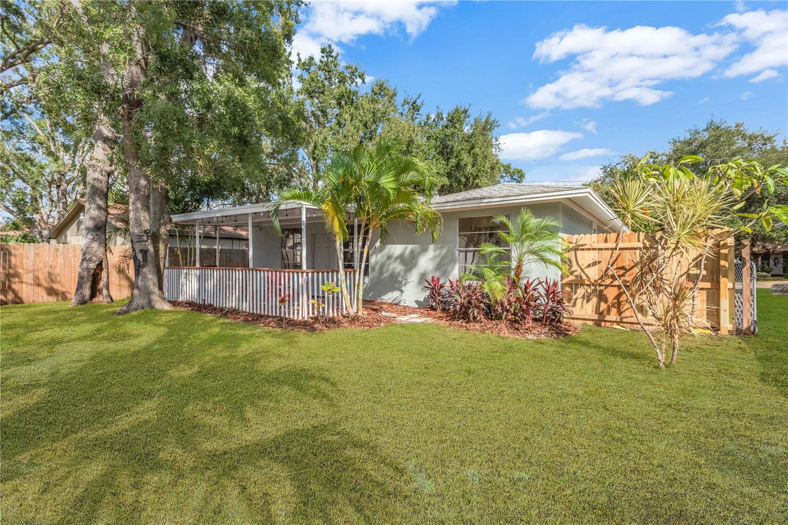 CRESCENT PARK - Residential