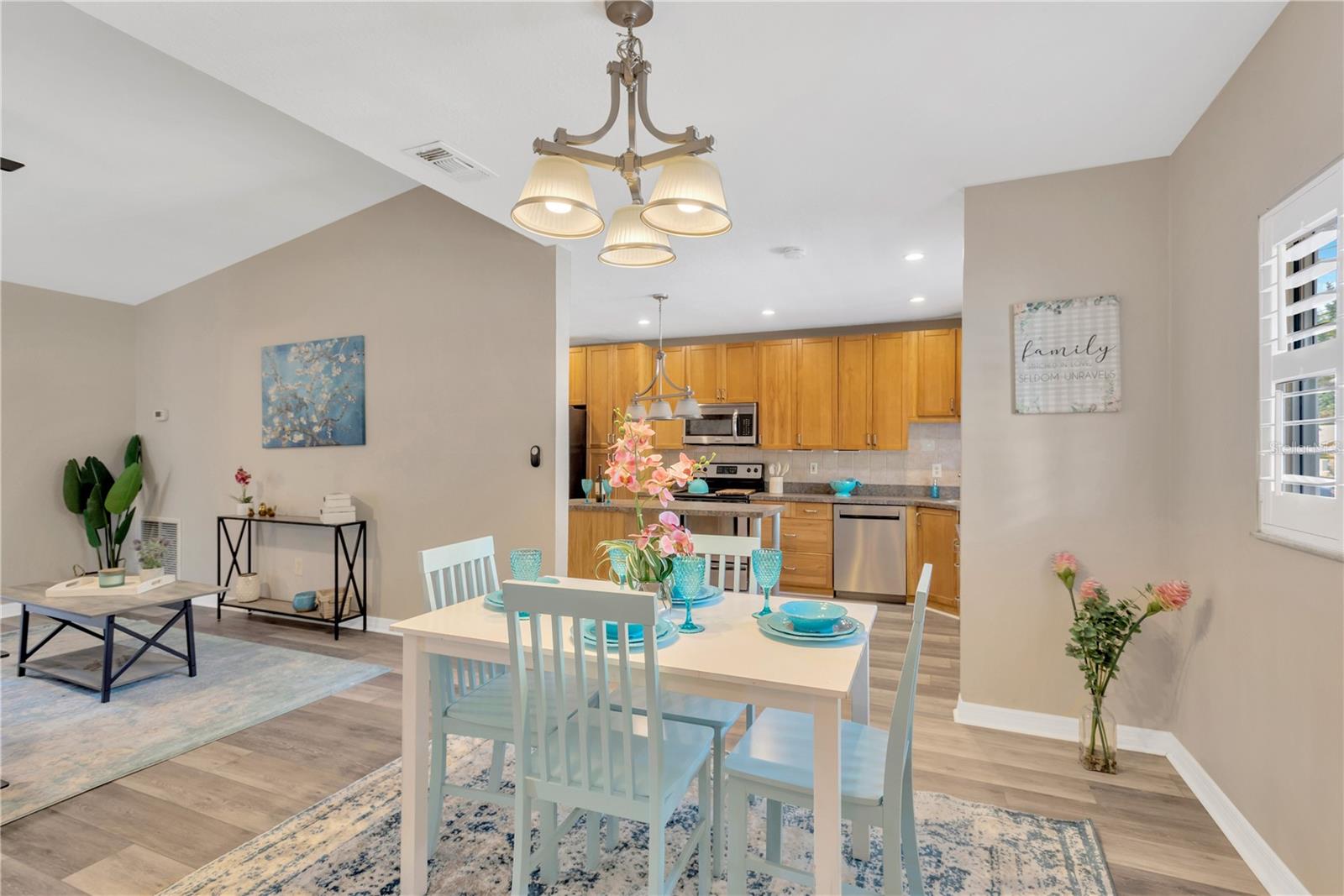 CRESCENT PARK - Residential