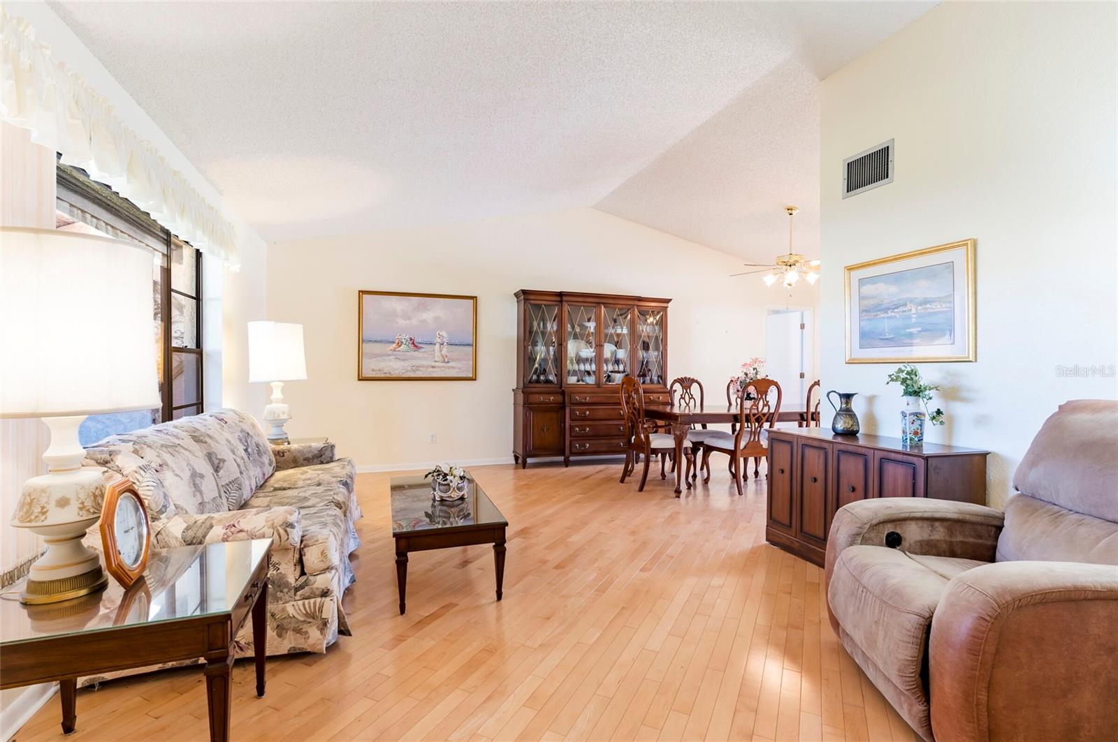 COACHMAN RIDGE - Residential