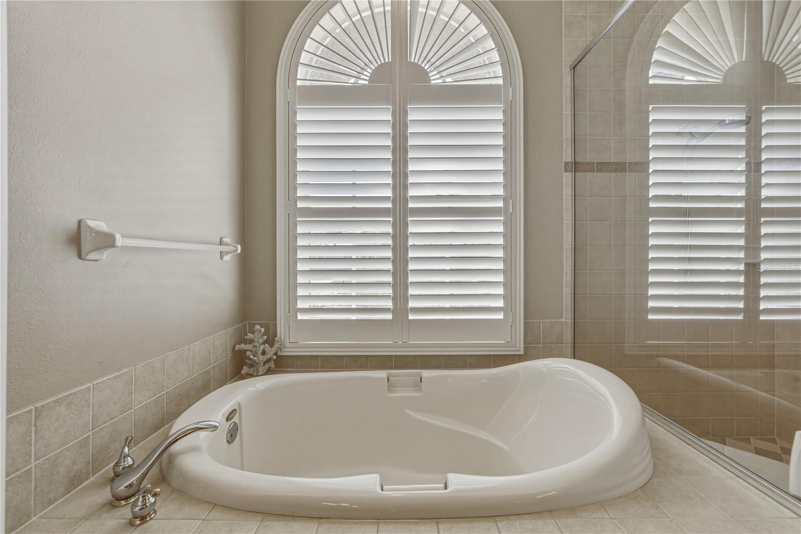 LAKE JOVITA GOLF & COUNTRY CLUB PH 02A - Residential