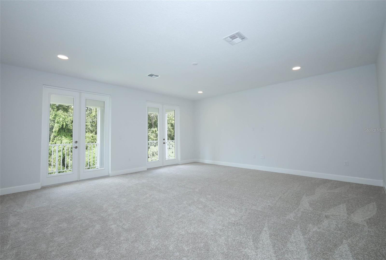 FRANCISCO PARK - Residential