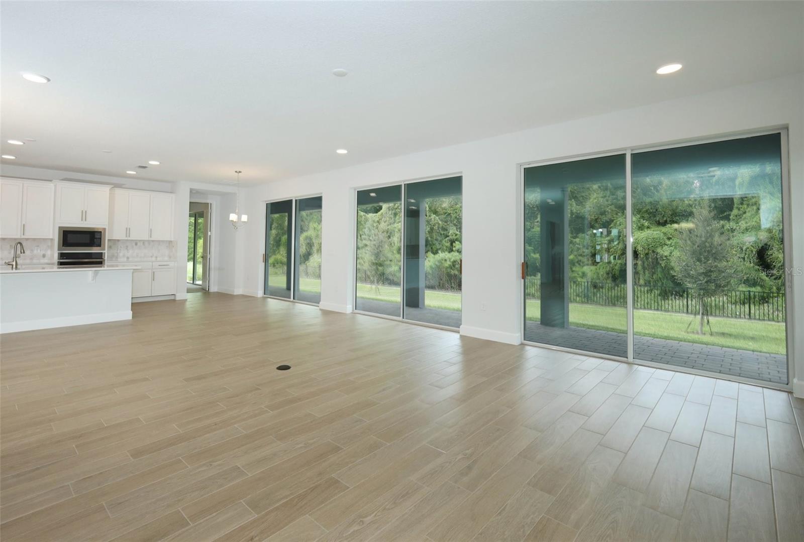 FRANCISCO PARK - Residential