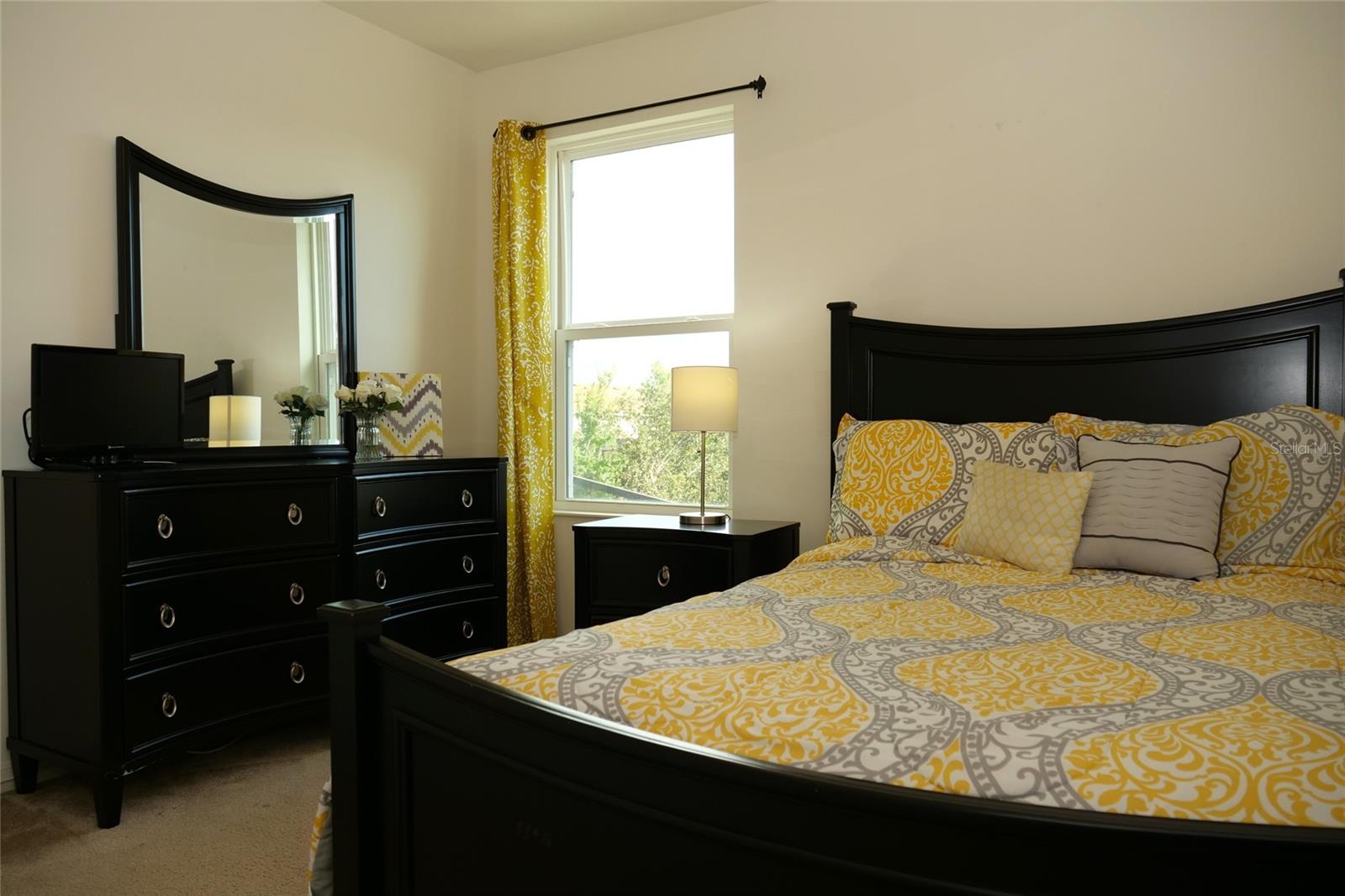 COMPASS BAY UNIT 3 - Residential Lease