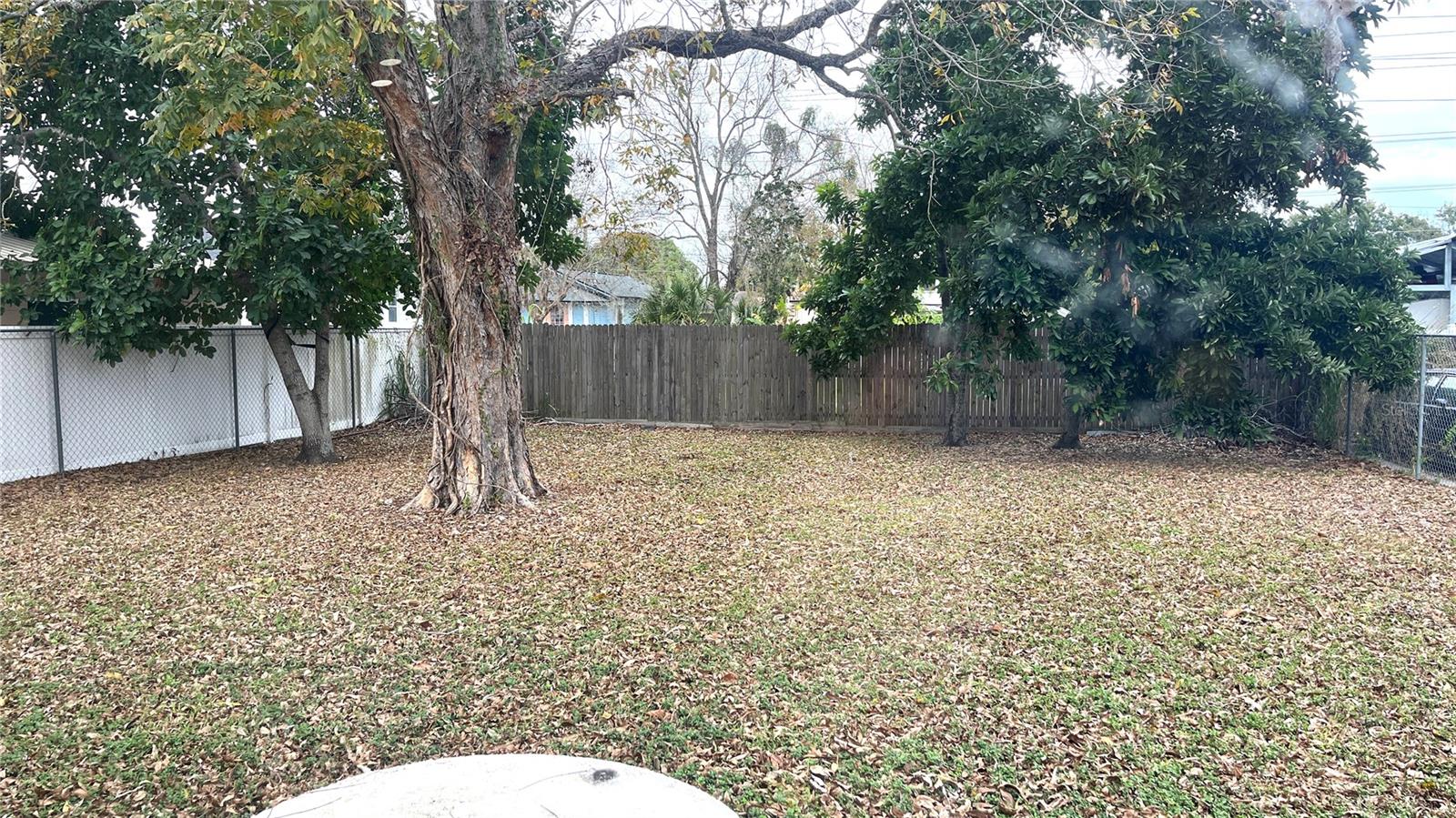 LAKE PARKER TERRACE SUB - Residential Lease