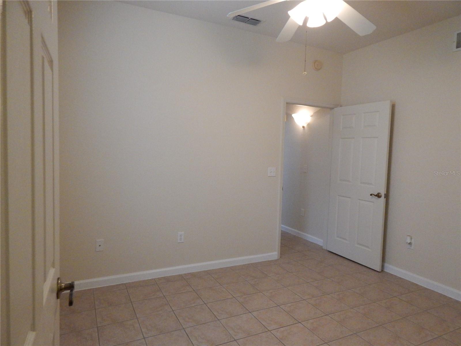 FLORA RIDGE CONDO PH 3 BLDG 6 - Residential