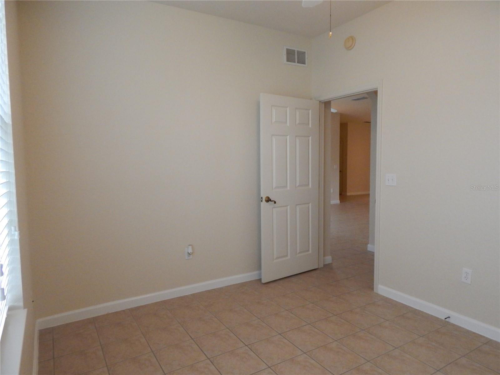 FLORA RIDGE CONDO PH 3 BLDG 6 - Residential