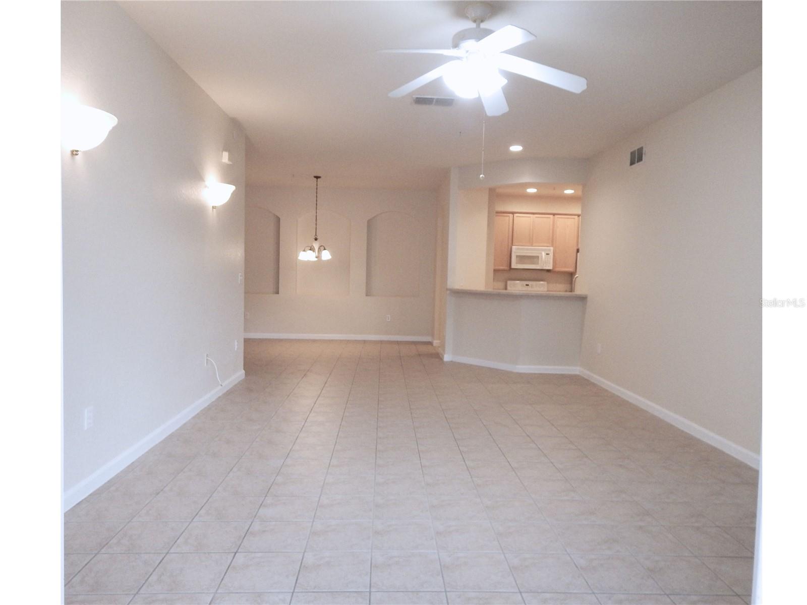 FLORA RIDGE CONDO PH 3 BLDG 6 - Residential