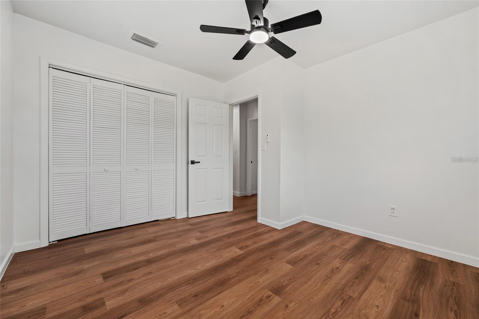 KAY LYNN HEIGHTS - Residential