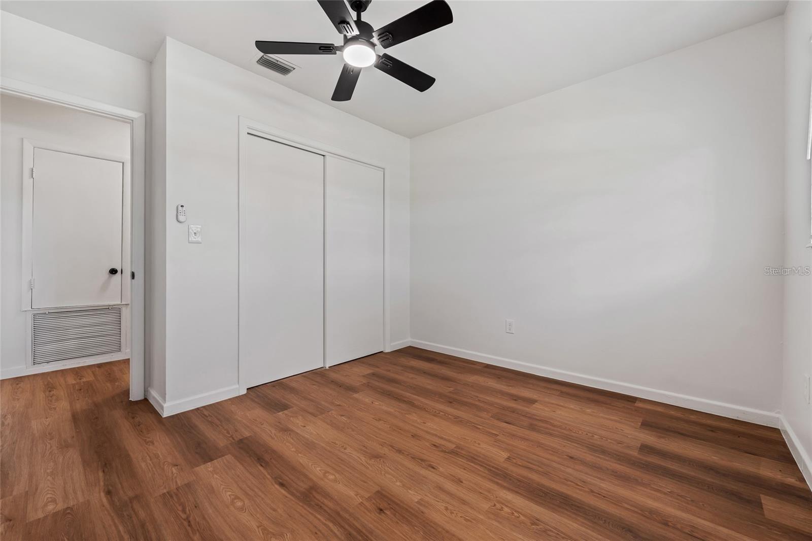 KAY LYNN HEIGHTS - Residential