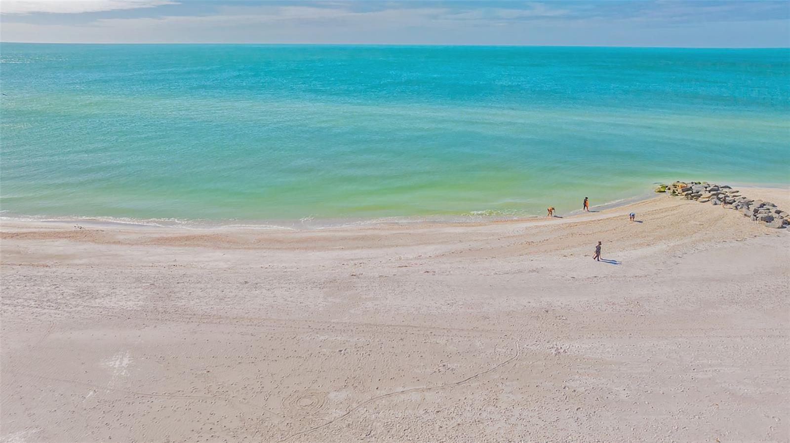 ORCHID BEACH CLUB RESIDENCES - Residential