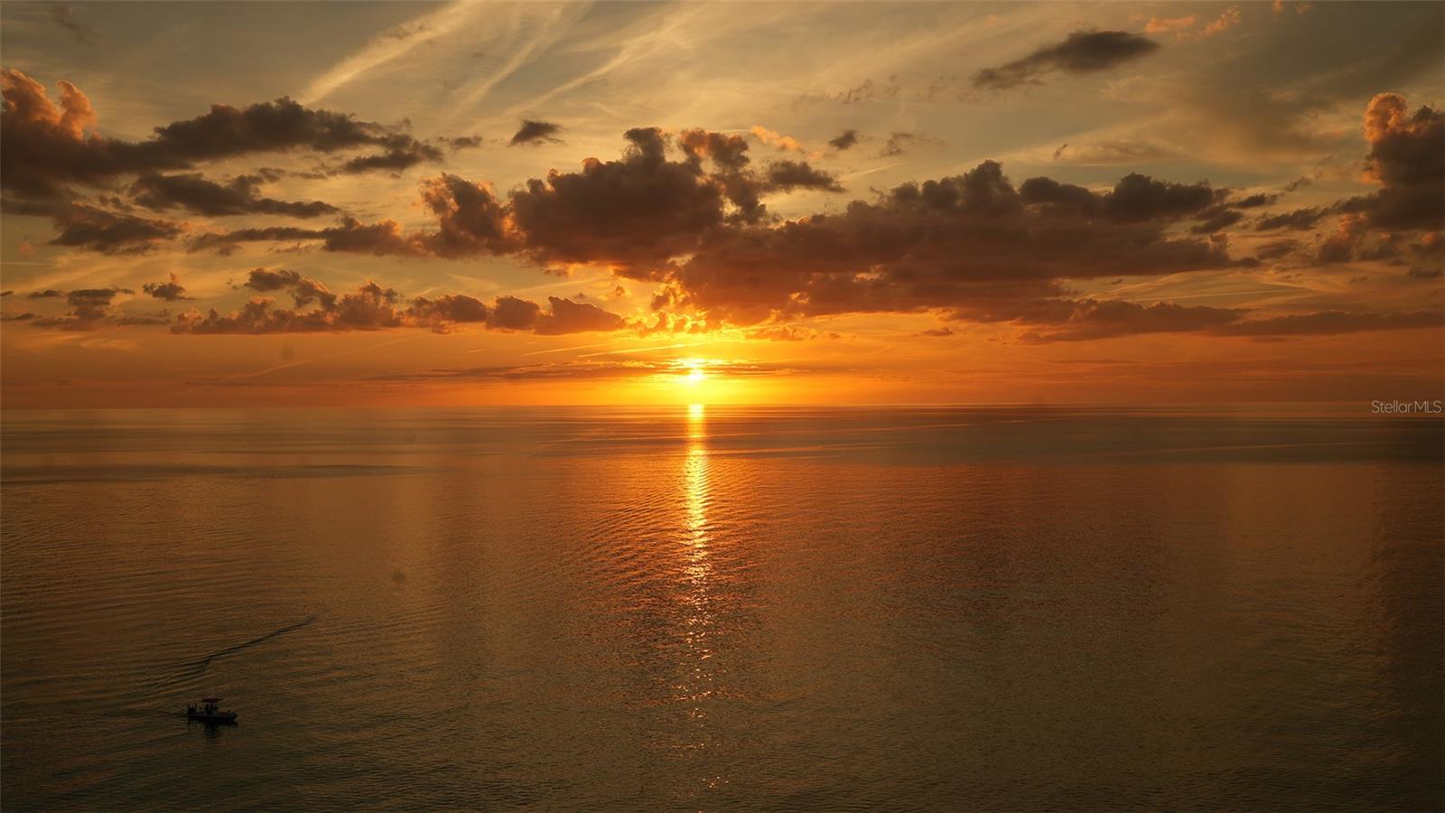 ORCHID BEACH CLUB RESIDENCES - Residential