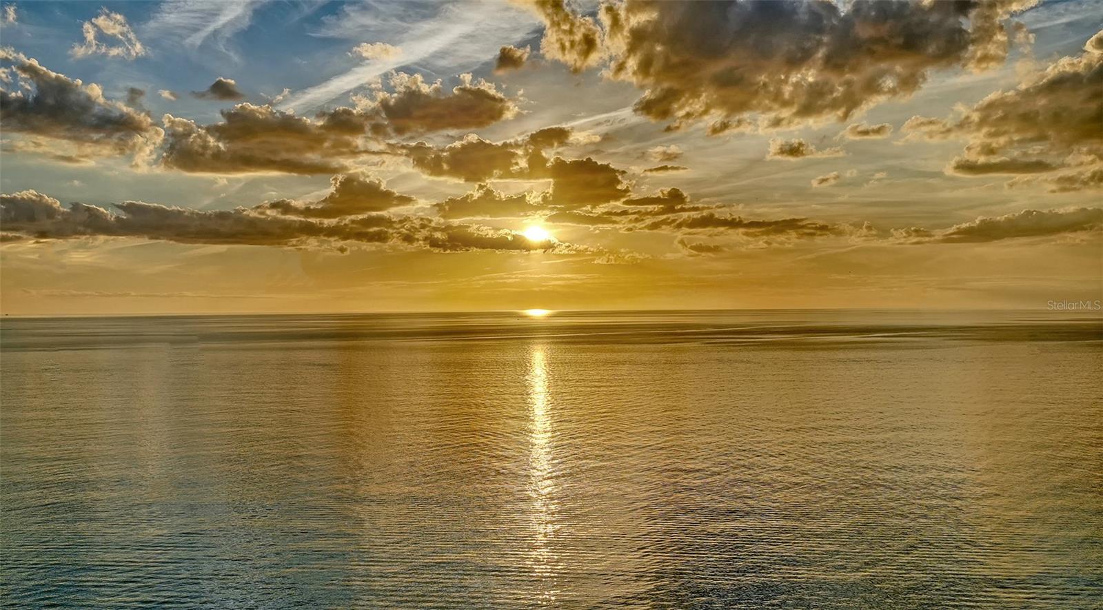 ORCHID BEACH CLUB RESIDENCES - Residential