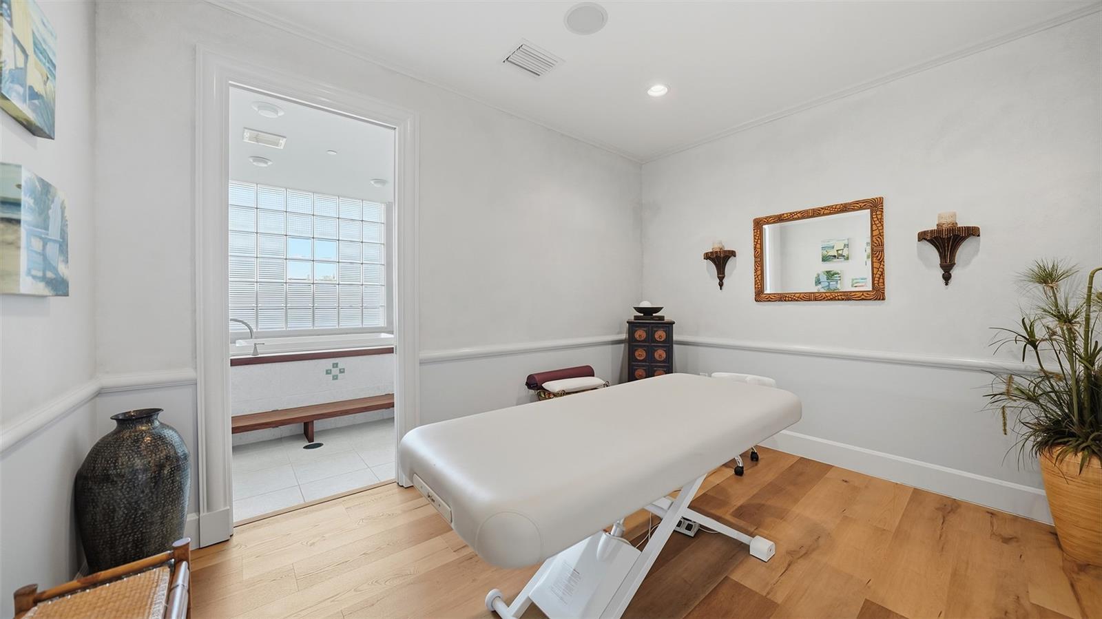 ORCHID BEACH CLUB RESIDENCES - Residential