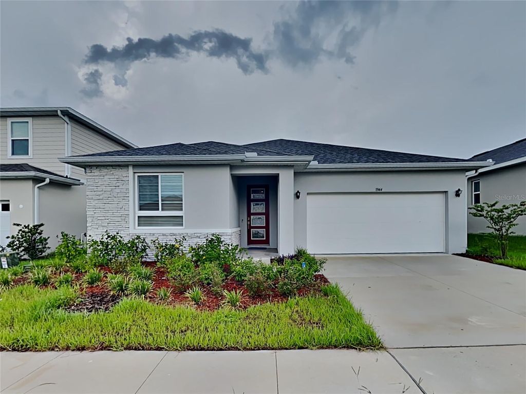 Photo of 1944 Chickasaw Boulevard, Davenport, FL 33837 (MLS # O6385298)