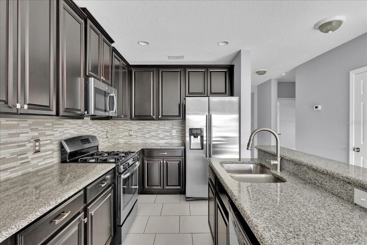 ARDMORE RESERVE PH I - Residential