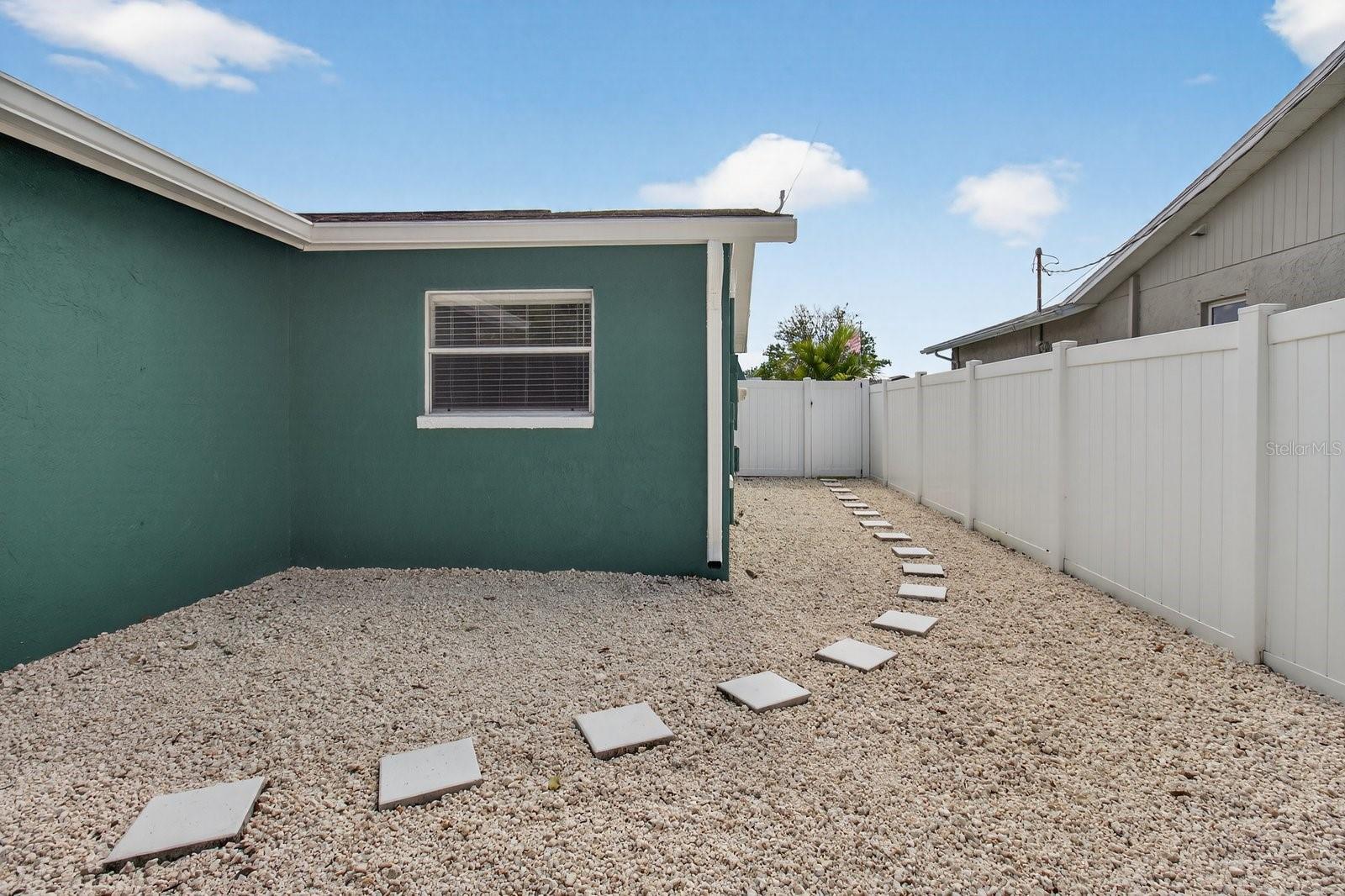 BAHIA VISTA - Residential