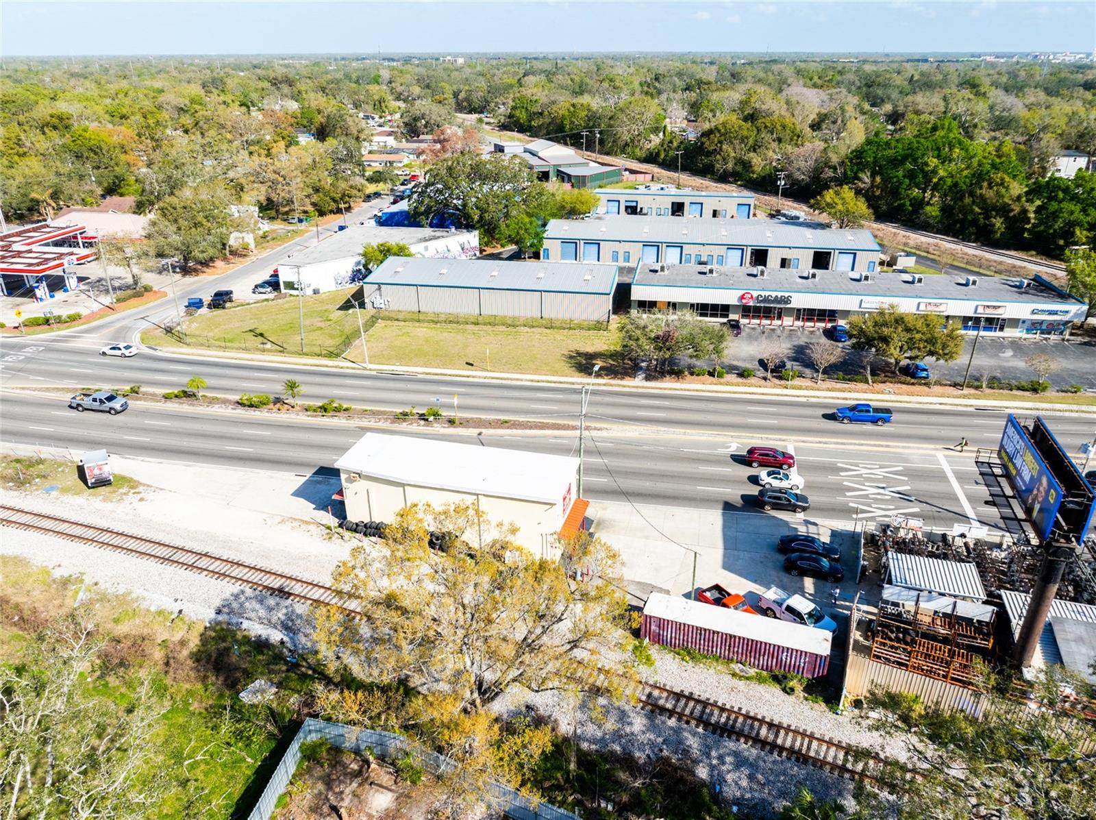ORANGE TERRACE - Commercial Sale