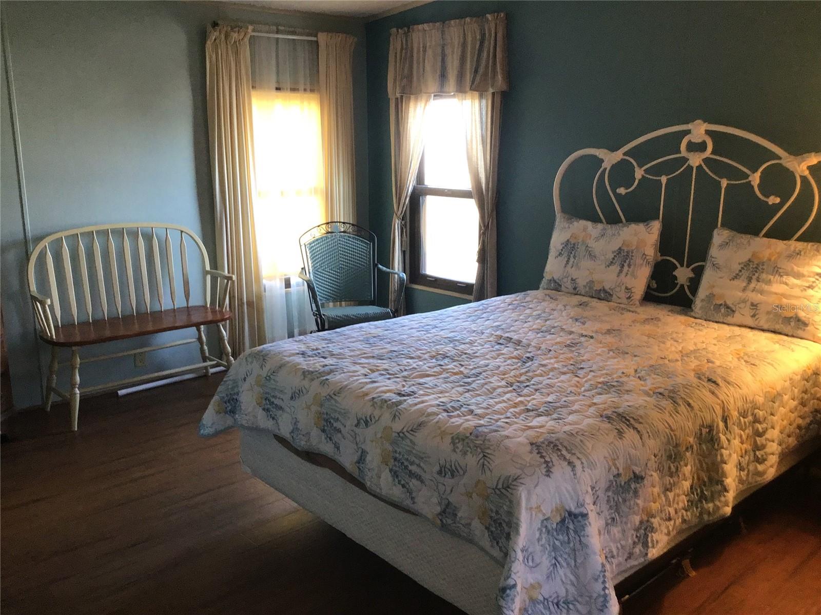 LEMON BAY ISLES PH 01 - Residential