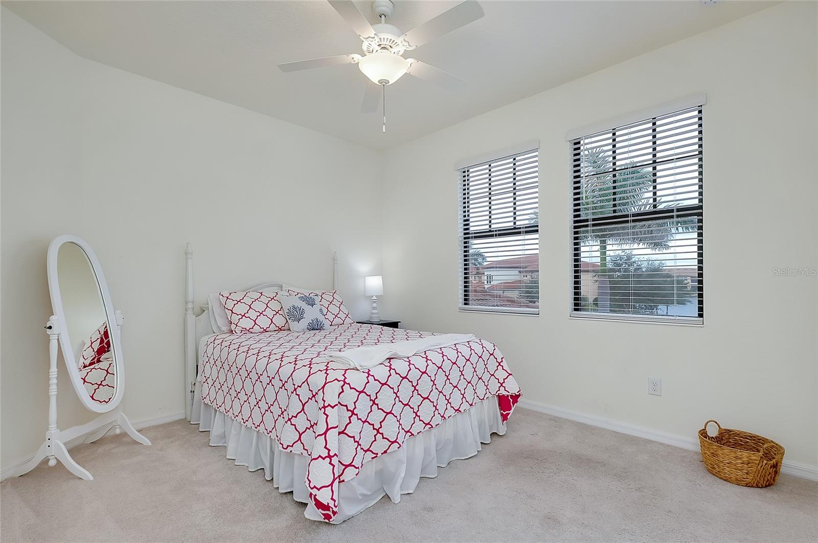 SARASOTA NATIONAL - Residential