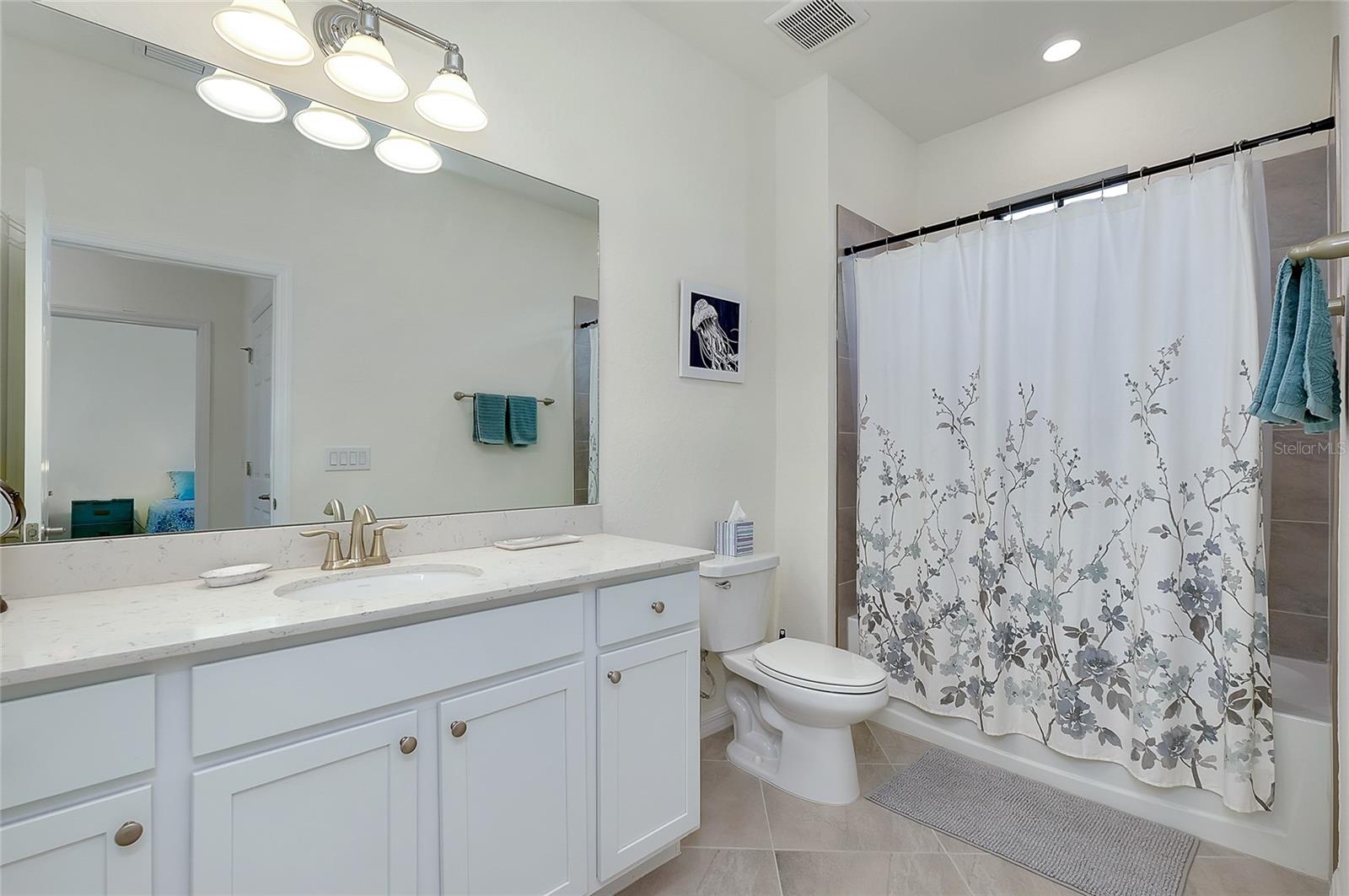 SARASOTA NATIONAL - Residential