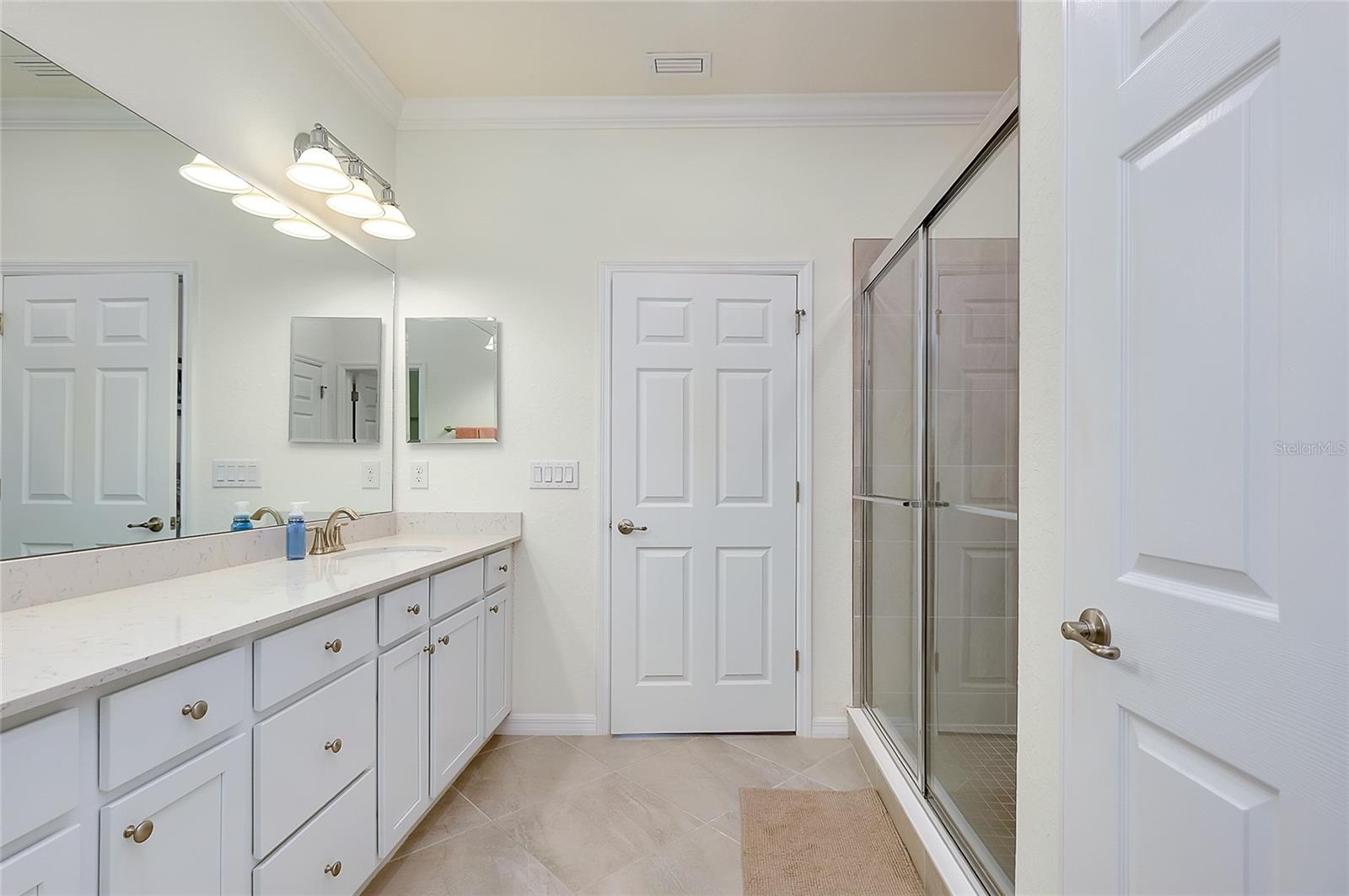 SARASOTA NATIONAL - Residential