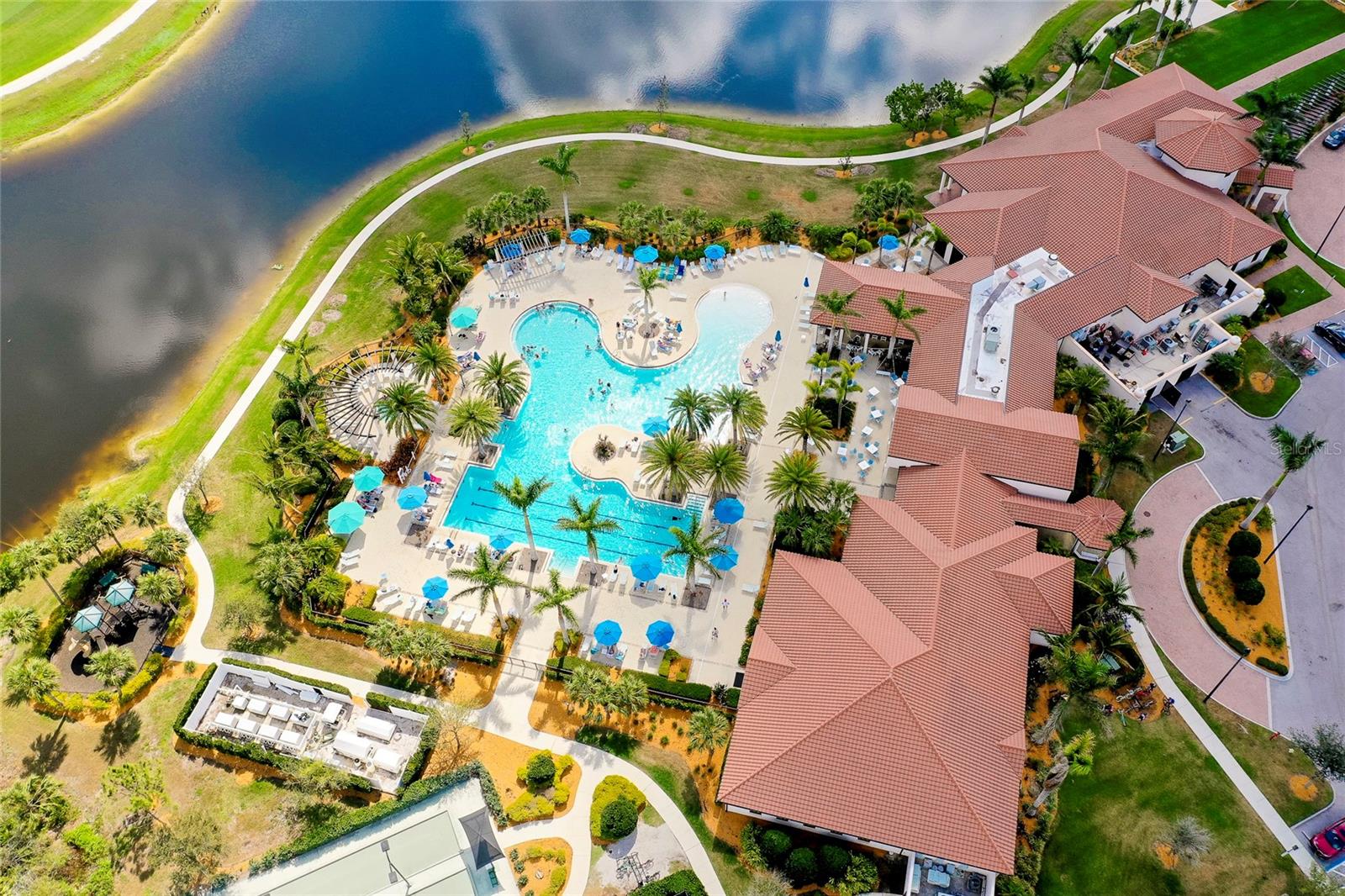 SARASOTA NATIONAL - Residential