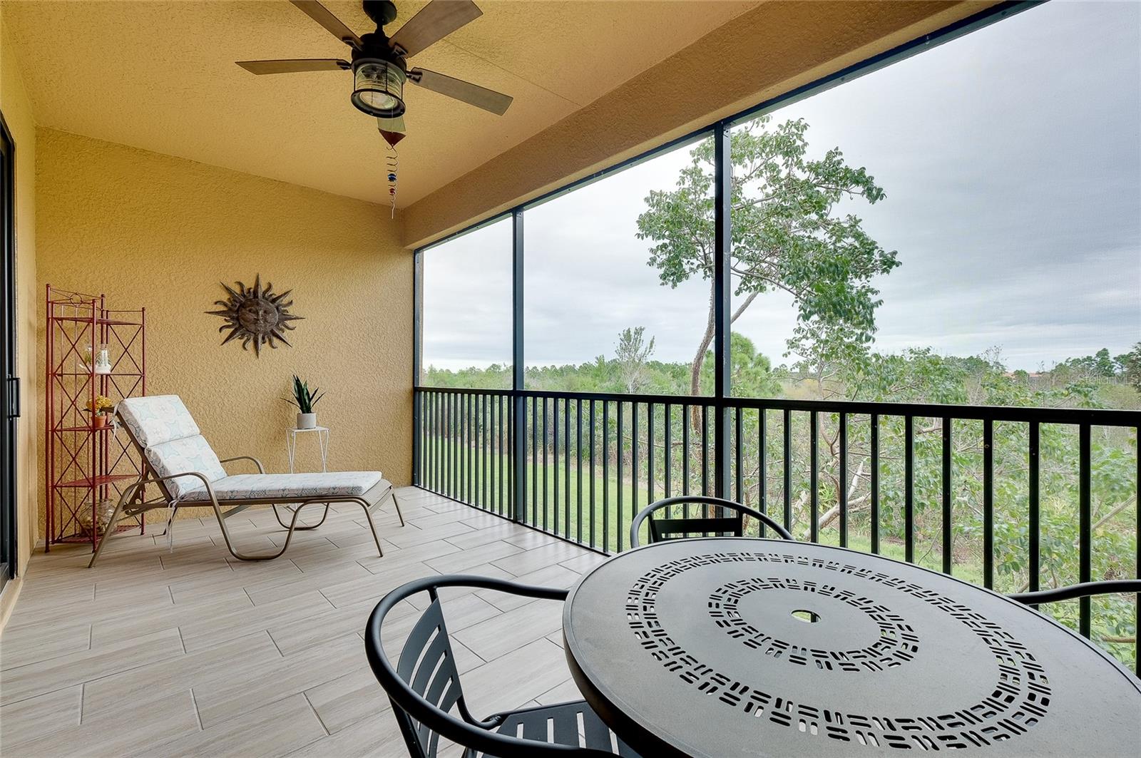 SARASOTA NATIONAL - Residential