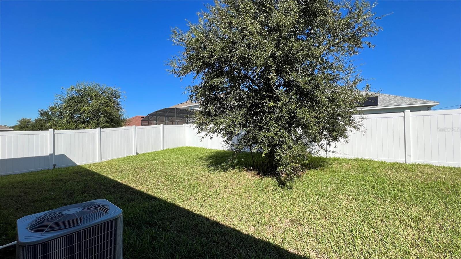 SAWGRASS BAY PH 2A - Residential Lease