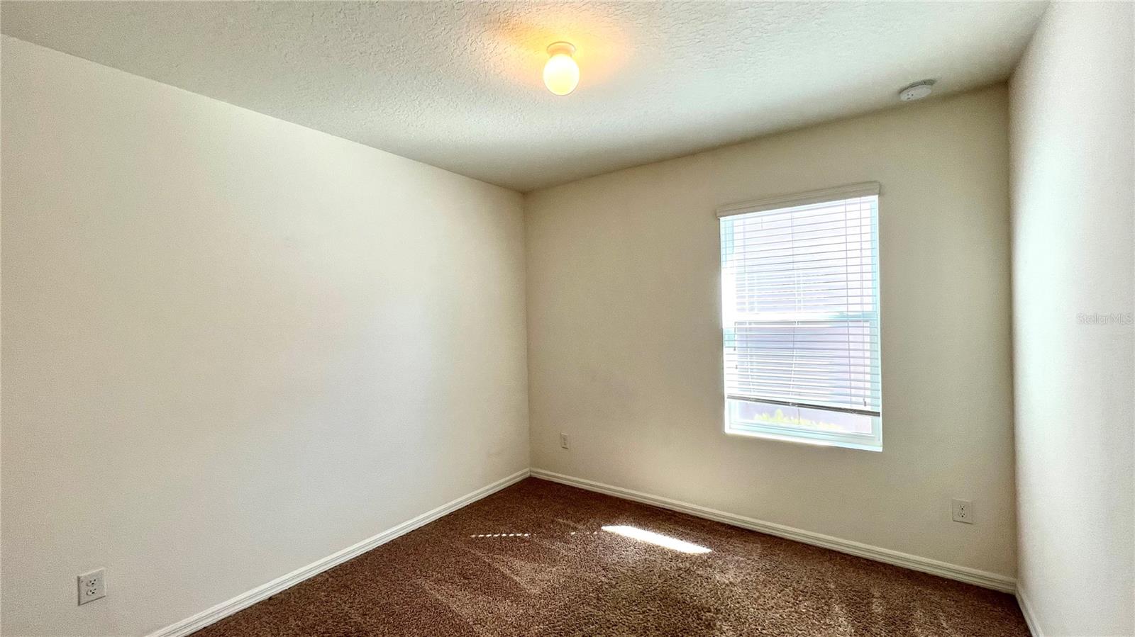 SAWGRASS BAY PH 2A - Residential Lease