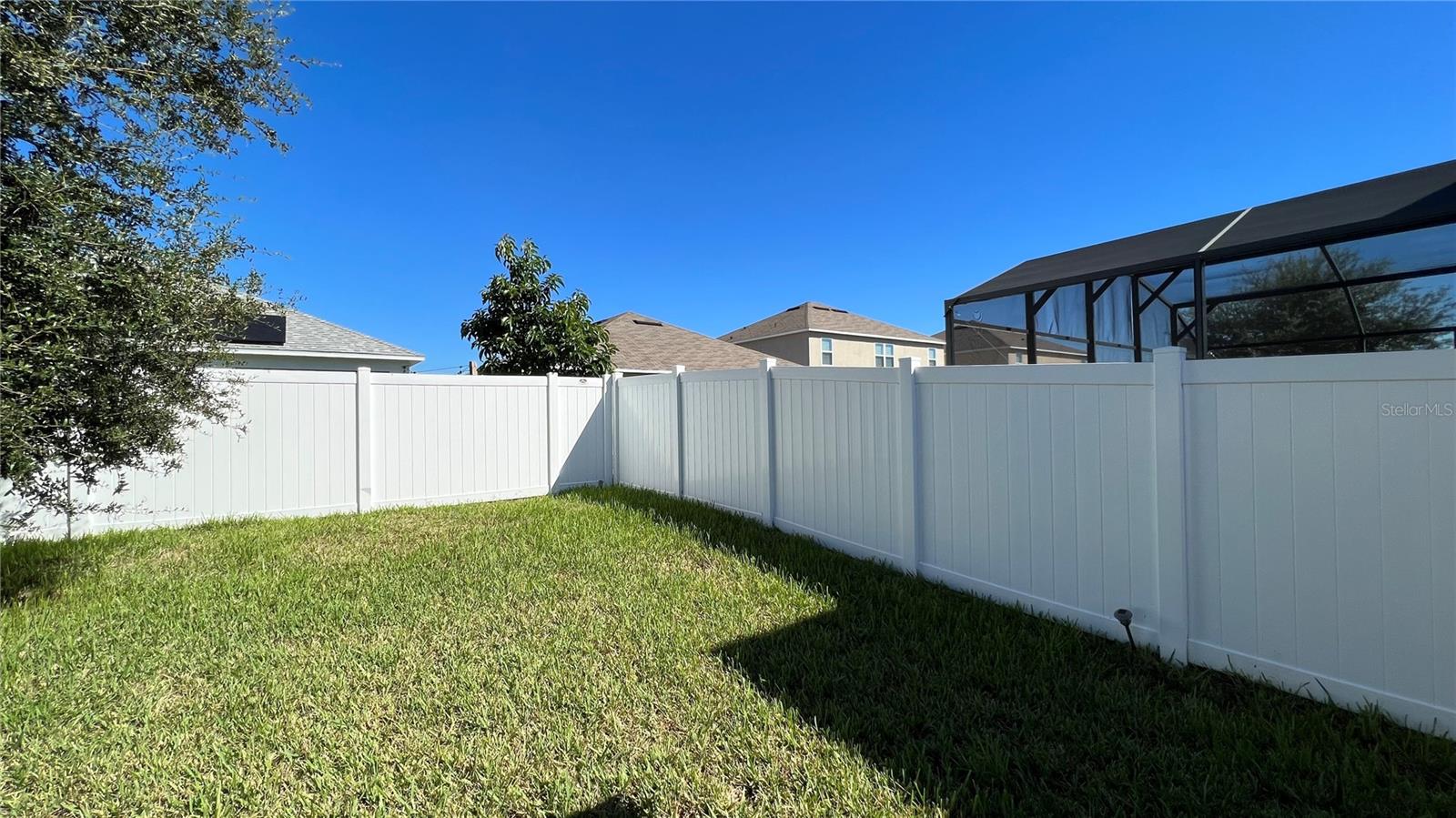 SAWGRASS BAY PH 2A - Residential Lease