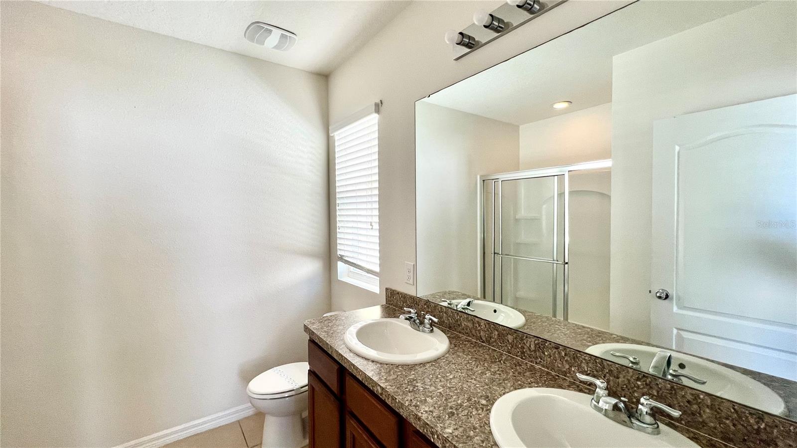 SAWGRASS BAY PH 2A - Residential Lease