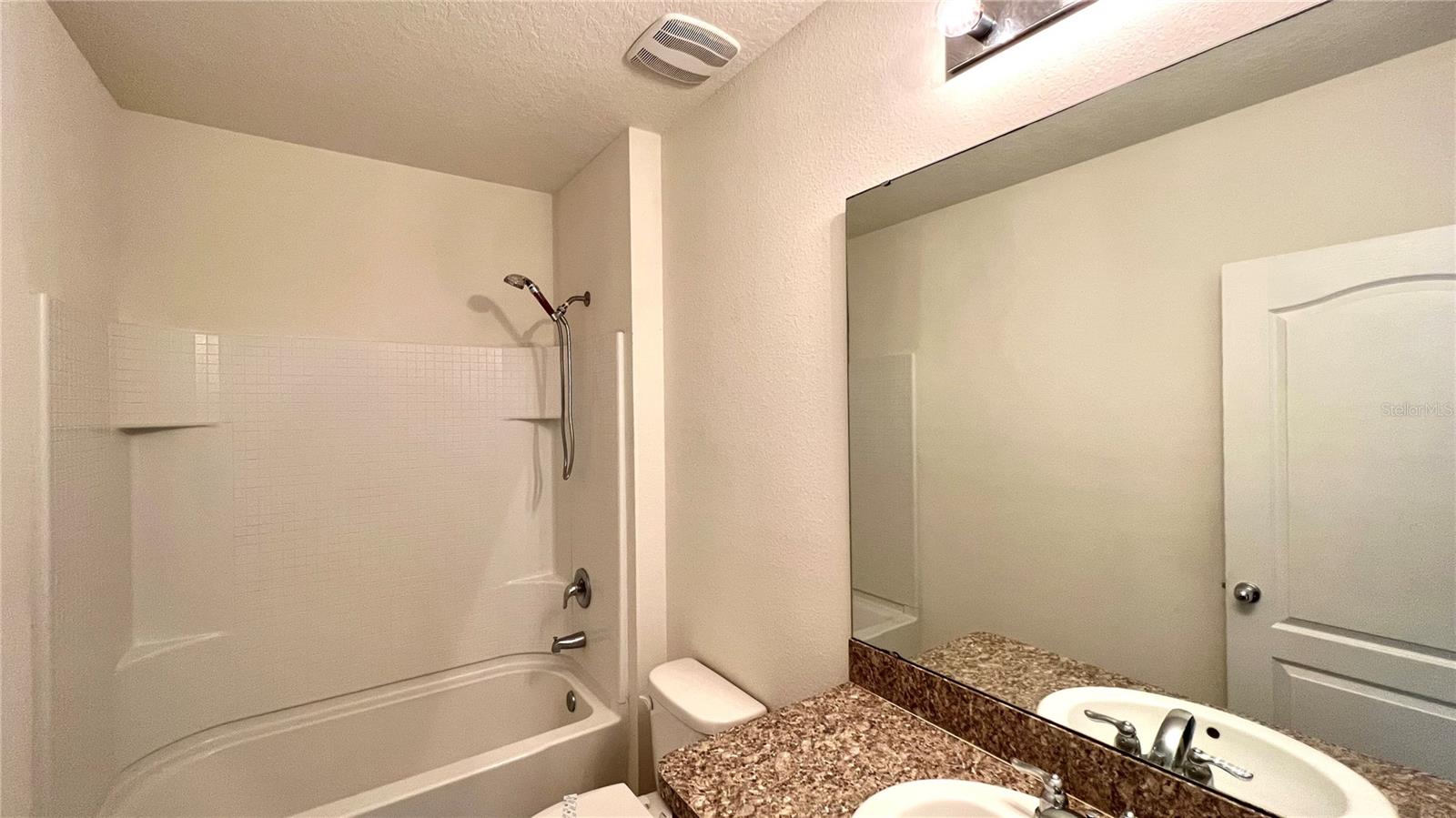 SAWGRASS BAY PH 2A - Residential Lease