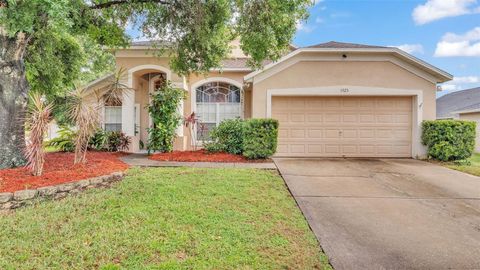 Photo of 1925 Citrus Orchard Way, Valrico, FL 33594 (MLS # L4954715)