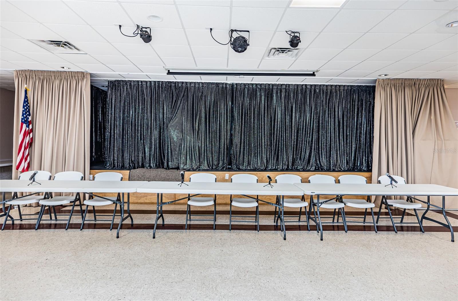 TOWN SHORES OF GULFPORT - Residential