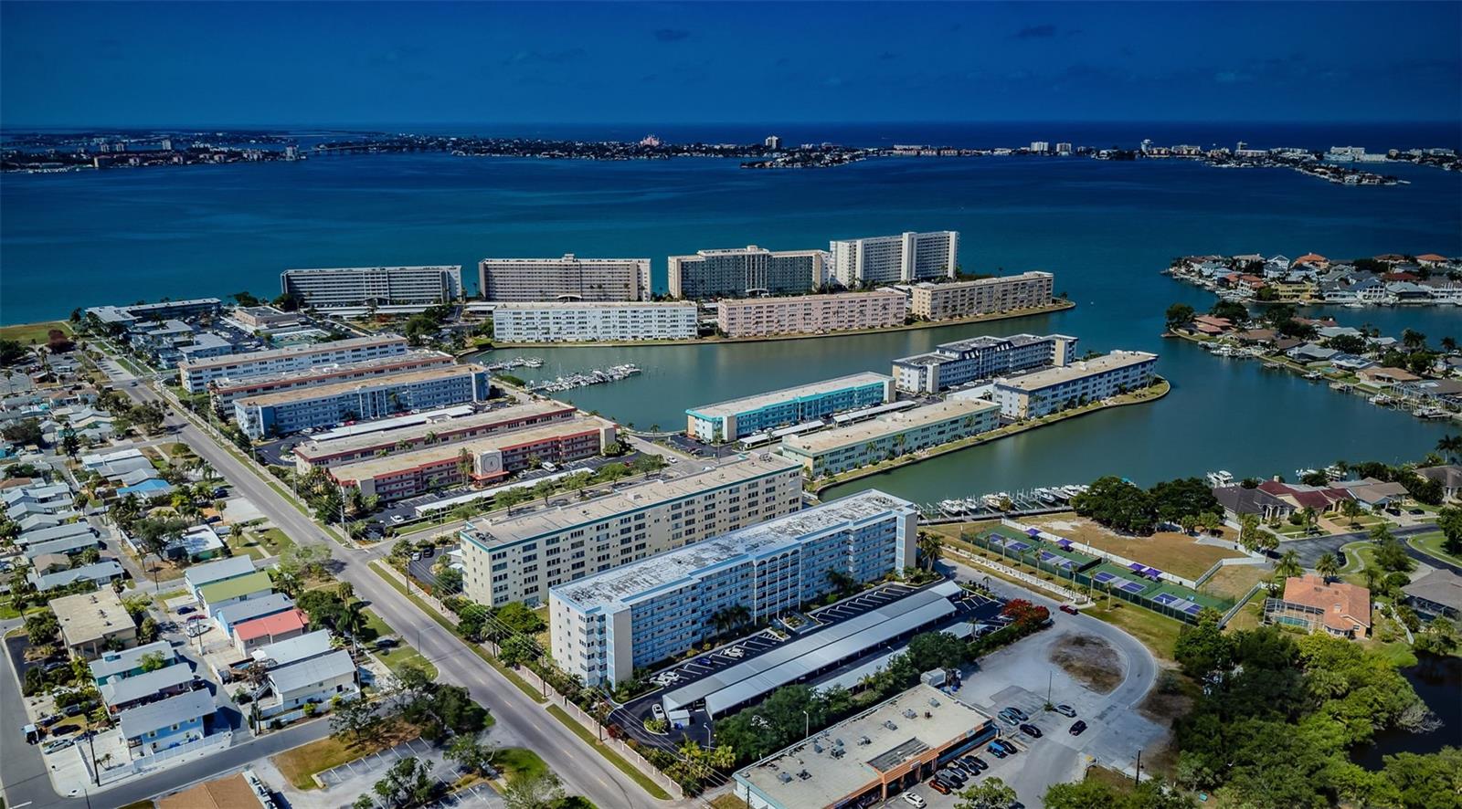 TOWN SHORES OF GULFPORT - Residential