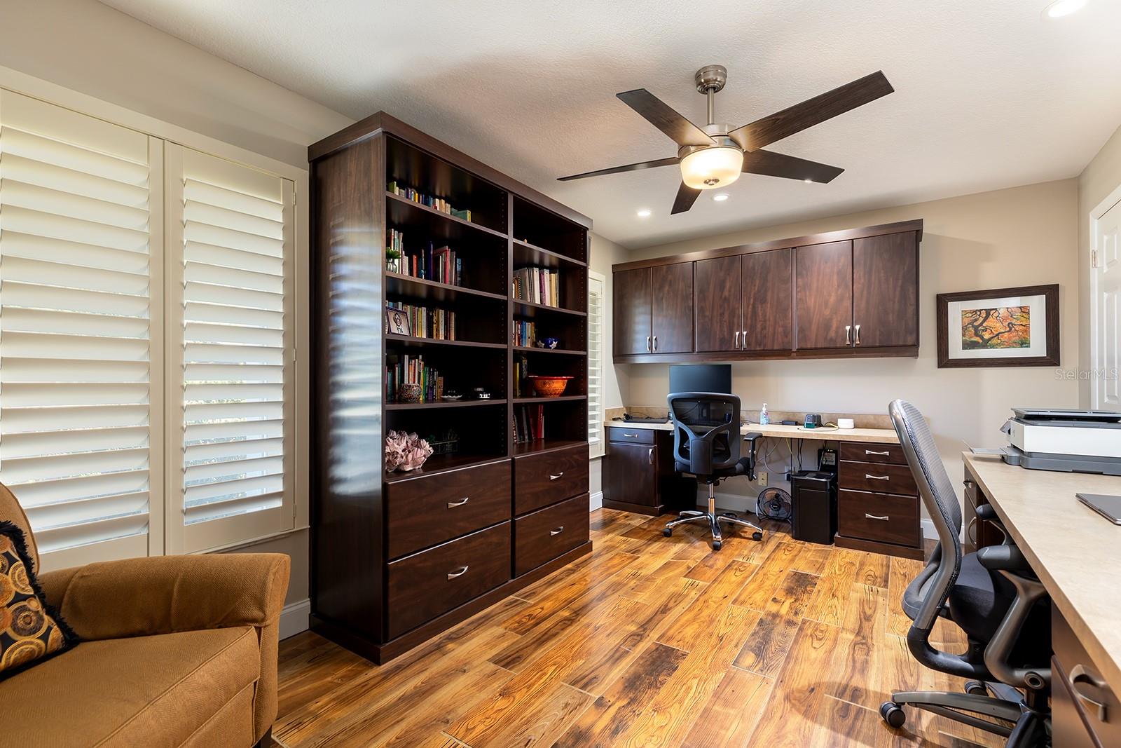 SPRING LAKE HILLS SEC 5 - Residential