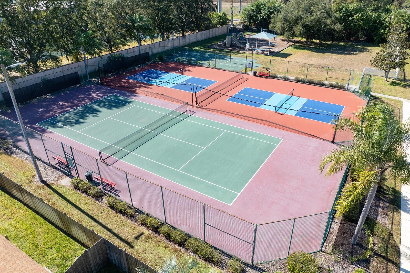 SPRING LAKE HILLS SEC 5 - Residential