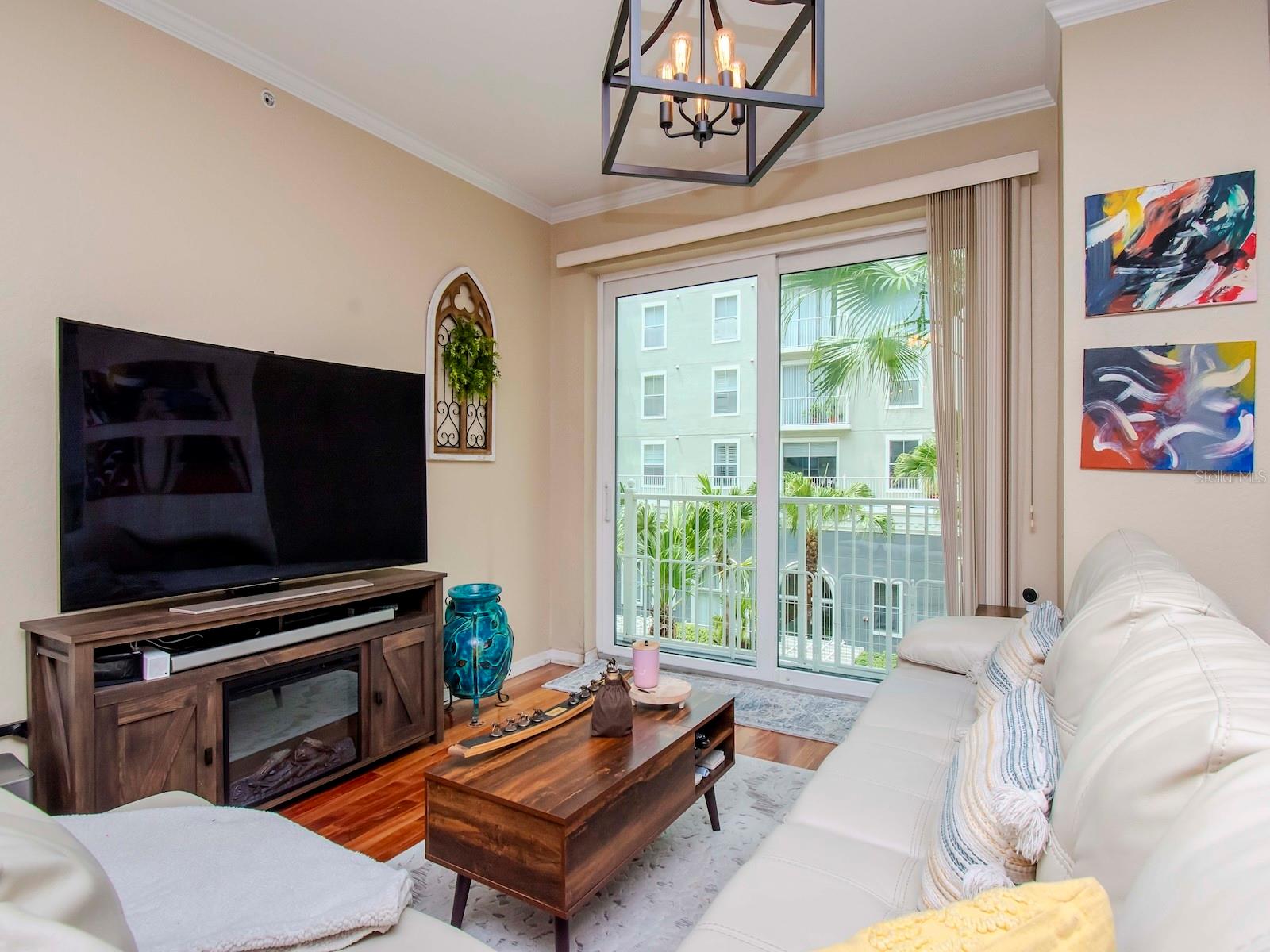 PARKCREST HARBOUR ISLAND CONDO - Residential