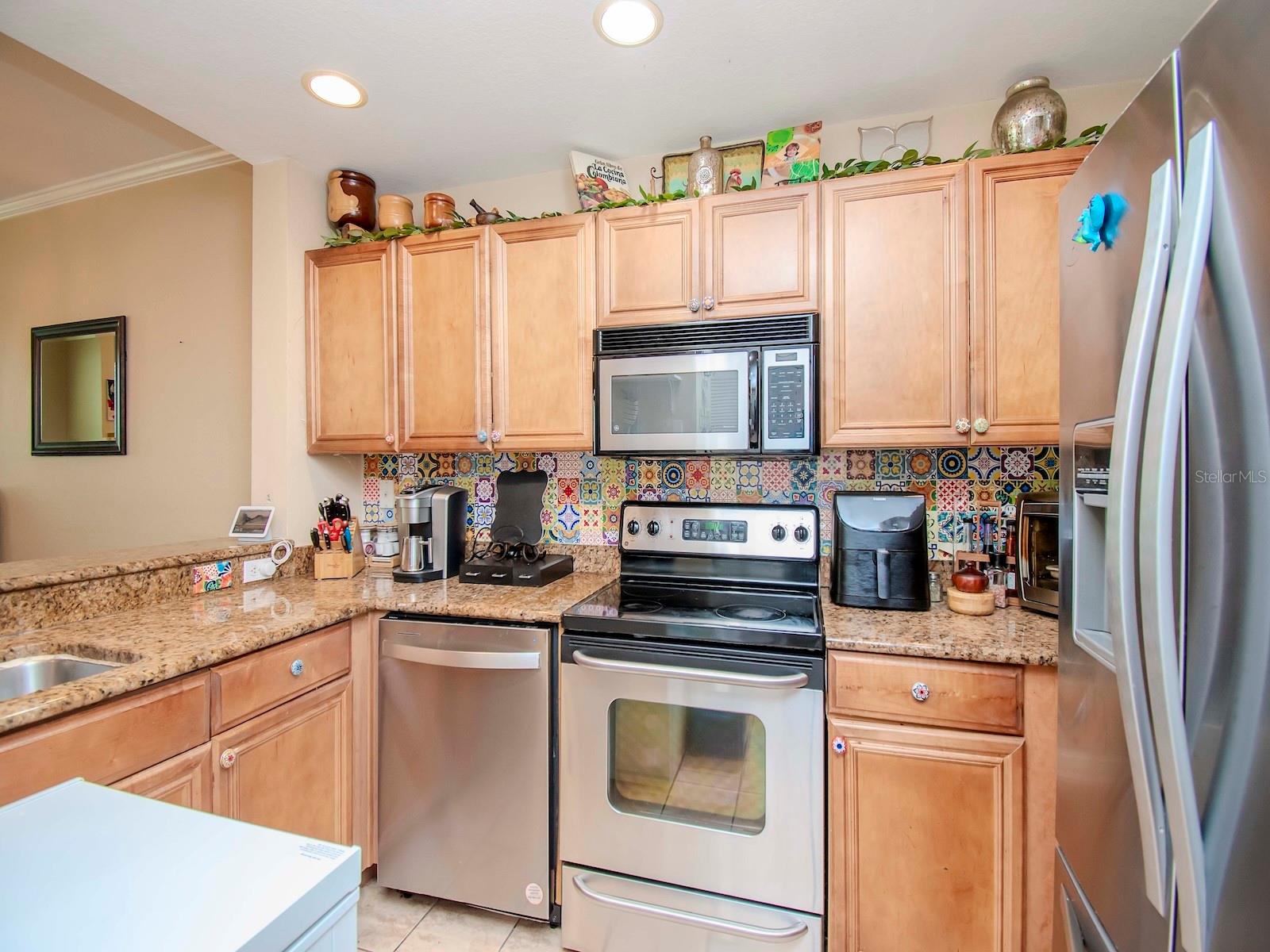 PARKCREST HARBOUR ISLAND CONDO - Residential