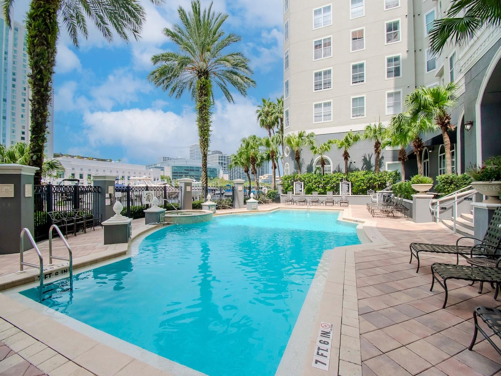 PARKCREST HARBOUR ISLAND CONDO - Residential