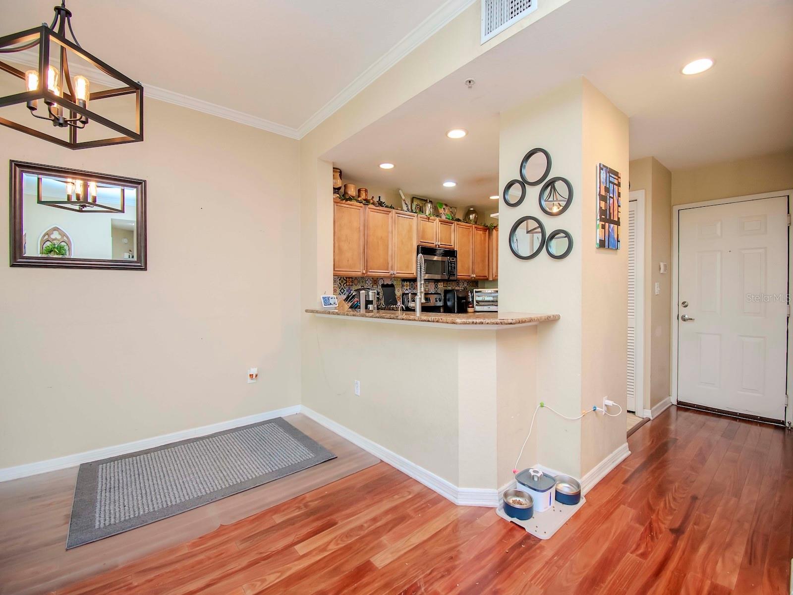 PARKCREST HARBOUR ISLAND CONDO - Residential