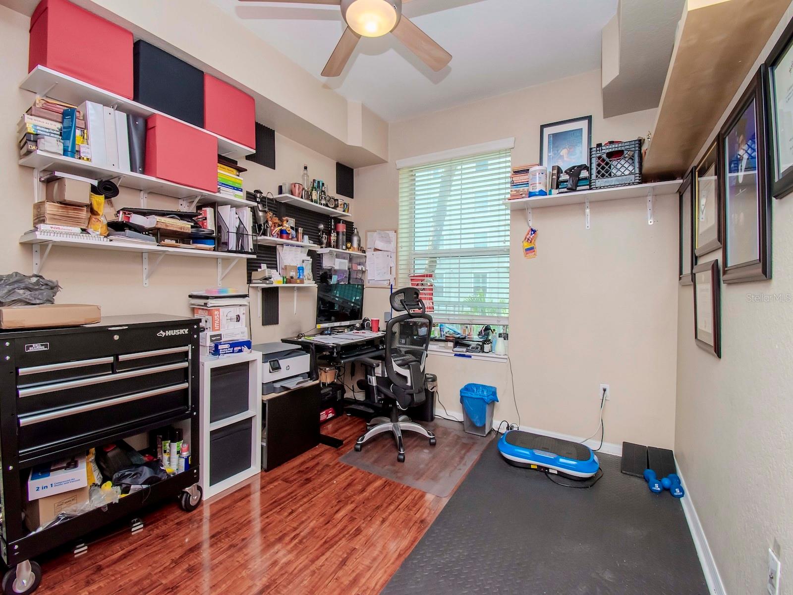 PARKCREST HARBOUR ISLAND CONDO - Residential